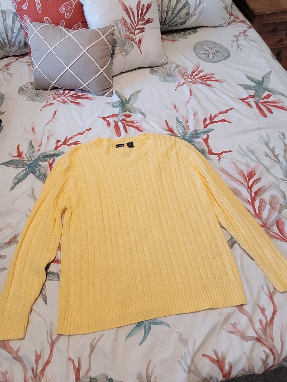 Northcrest Yellow Cable Knit Sweater XL